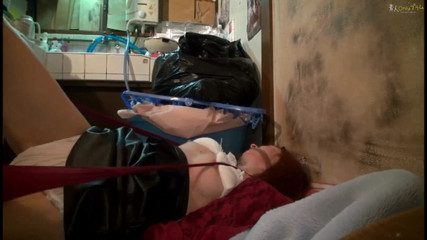 沢田ジュリア(31) 狭い部屋素人中出し 恥じらい敏感イギリス人女性 142