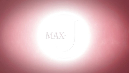 タイトなアジアの売春婦が砲撃されておしっこをしている