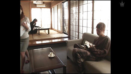 P015g01 美人すぎる義母と友達のイケナイ不倫！私の恥ずかしい姿を見てしまった