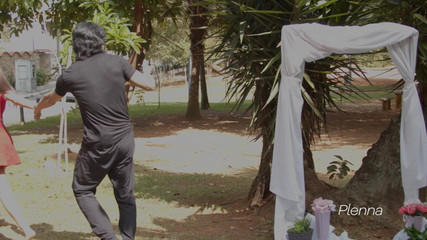 巨根のイケメン日本人男性を見つけたので無理やり乗せてもらいました。