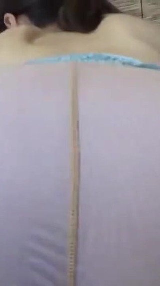 私の部屋を罪深い逃亡者として扱う成熟した隣人