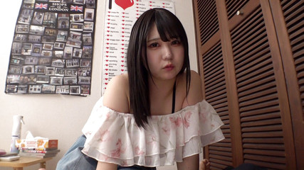 亜美、女友達と毎日ハメ撮りで淫らなごっくんセックス