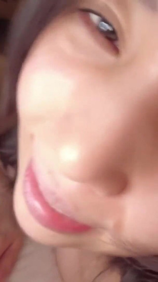 献身的な27歳さとみんが秘密の恋人を情熱的に喜ばせる - H