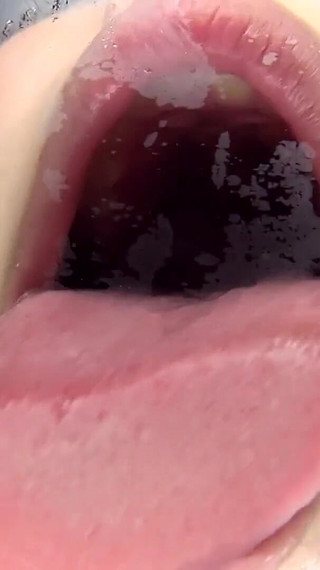 バーチャルフレンチキス 加山亜衣 制服姿で