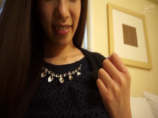 M612g10 旦那が不倫しているスレンダー美人の奥さんもいいですね、