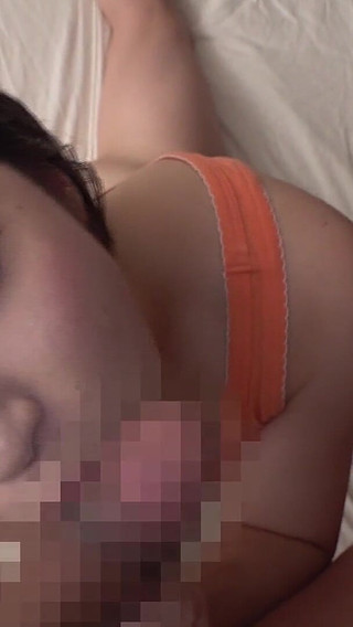 ゆき、主観で精子を飲み込むフェラ