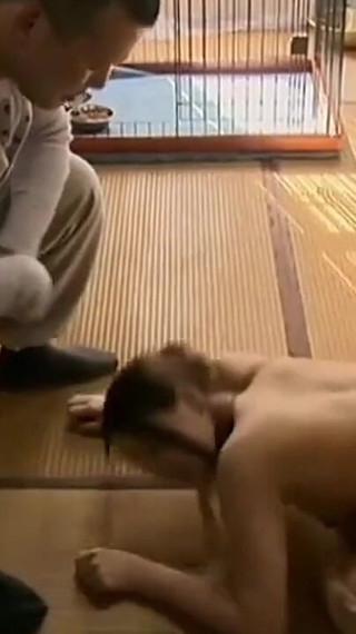 Htms-003: 愛欲の歴史 3 - 彼女は発情中 (Erojapanese による英語字幕)