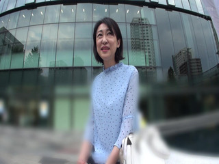 H067g01 良妻賢母な雰囲気の六十路熟女がパート先の介護で恋に落ちたデス